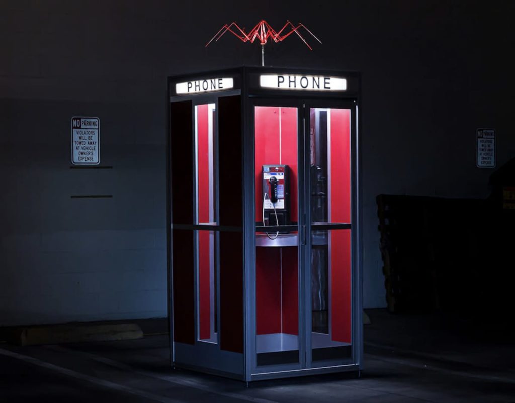Bill & Ted’s Excellent Phone Booth - Telefonzelle 