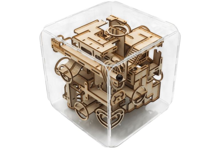 Intrism Pro – 3D-Holzpuzzle