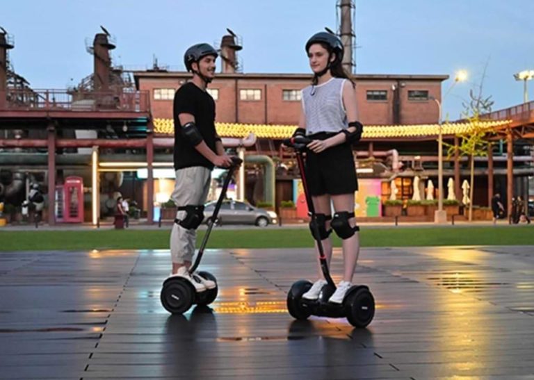 Ninebot S Max Scooter