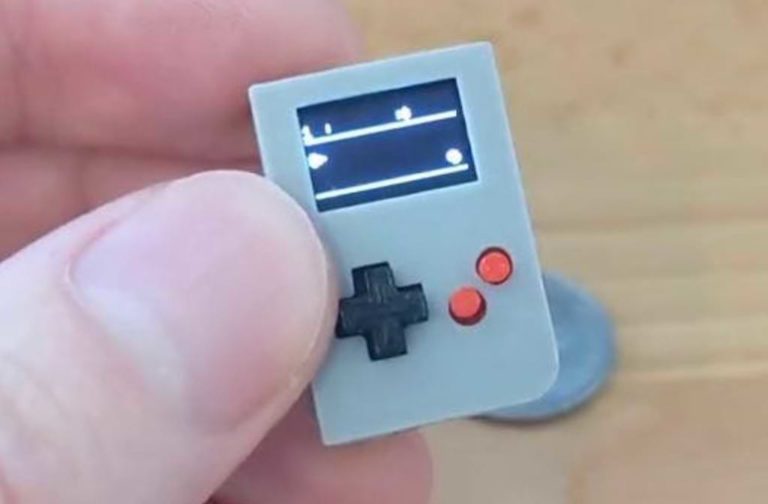 Die Mini-Spielkonsole Arduboy Nano