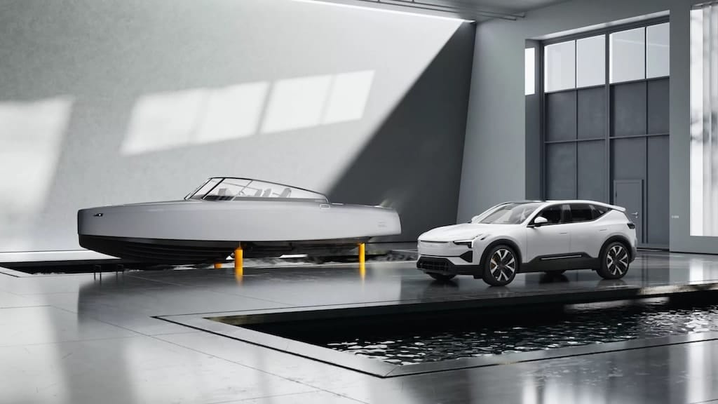 Das Candela C-8 Polestar Edition Boot und Polestar 2 Elektroauto