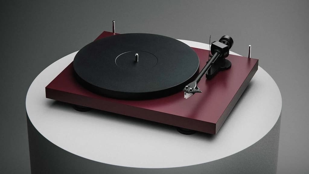 Pro-Ject Debut EVO 2 Turntable