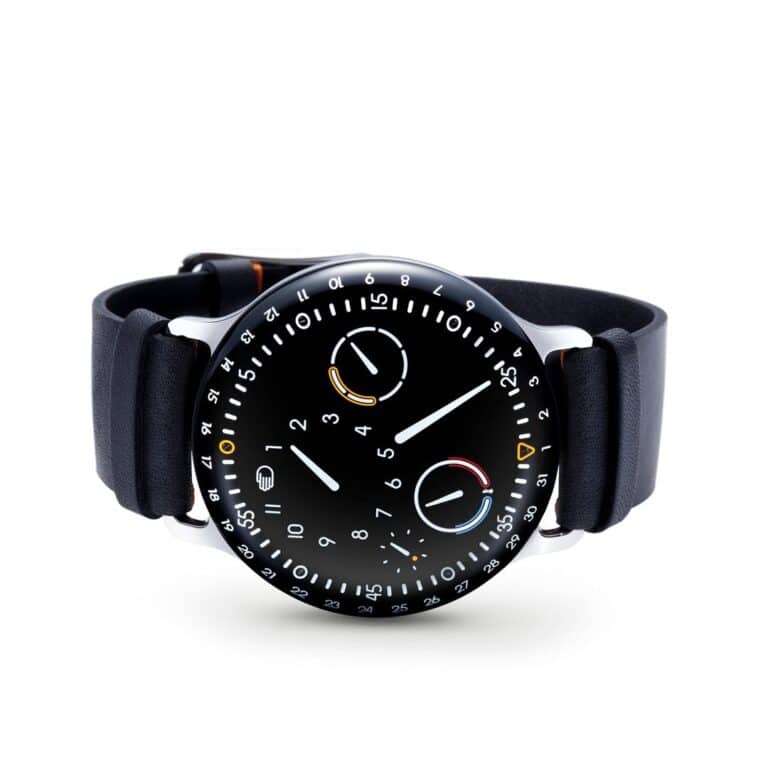 Ressence Type 3 Uhr in der Farbe Black Black Black