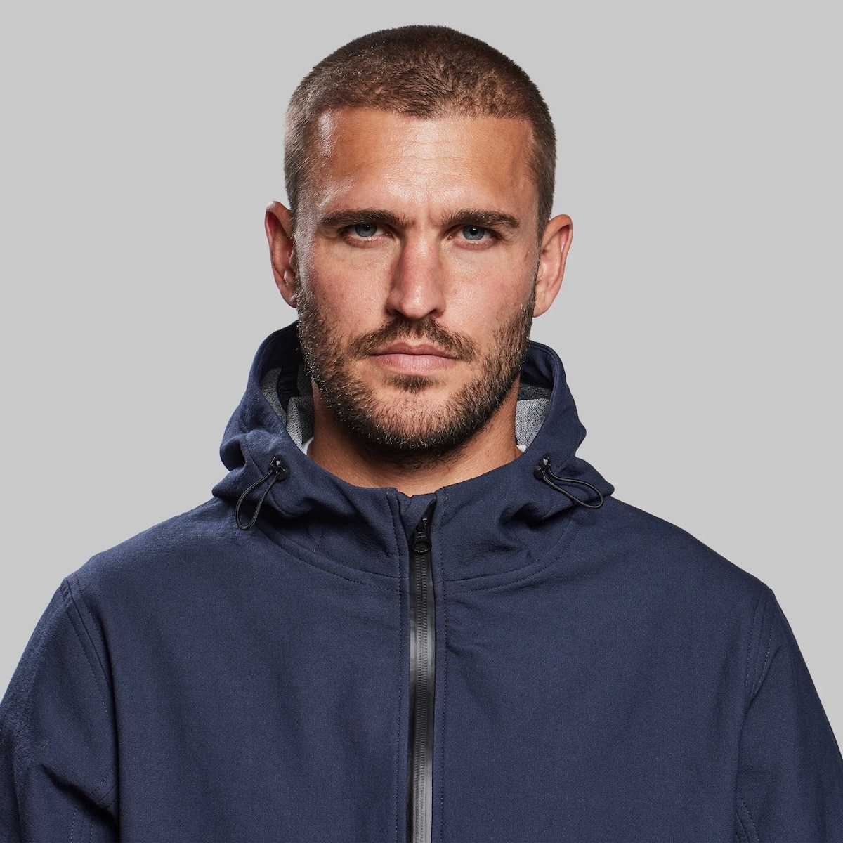 Indestructible Hooded Jacket in Navy-Blau