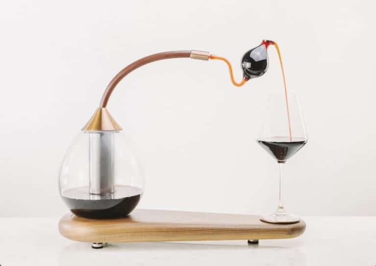 Winnie Dekanter von Harvey & John