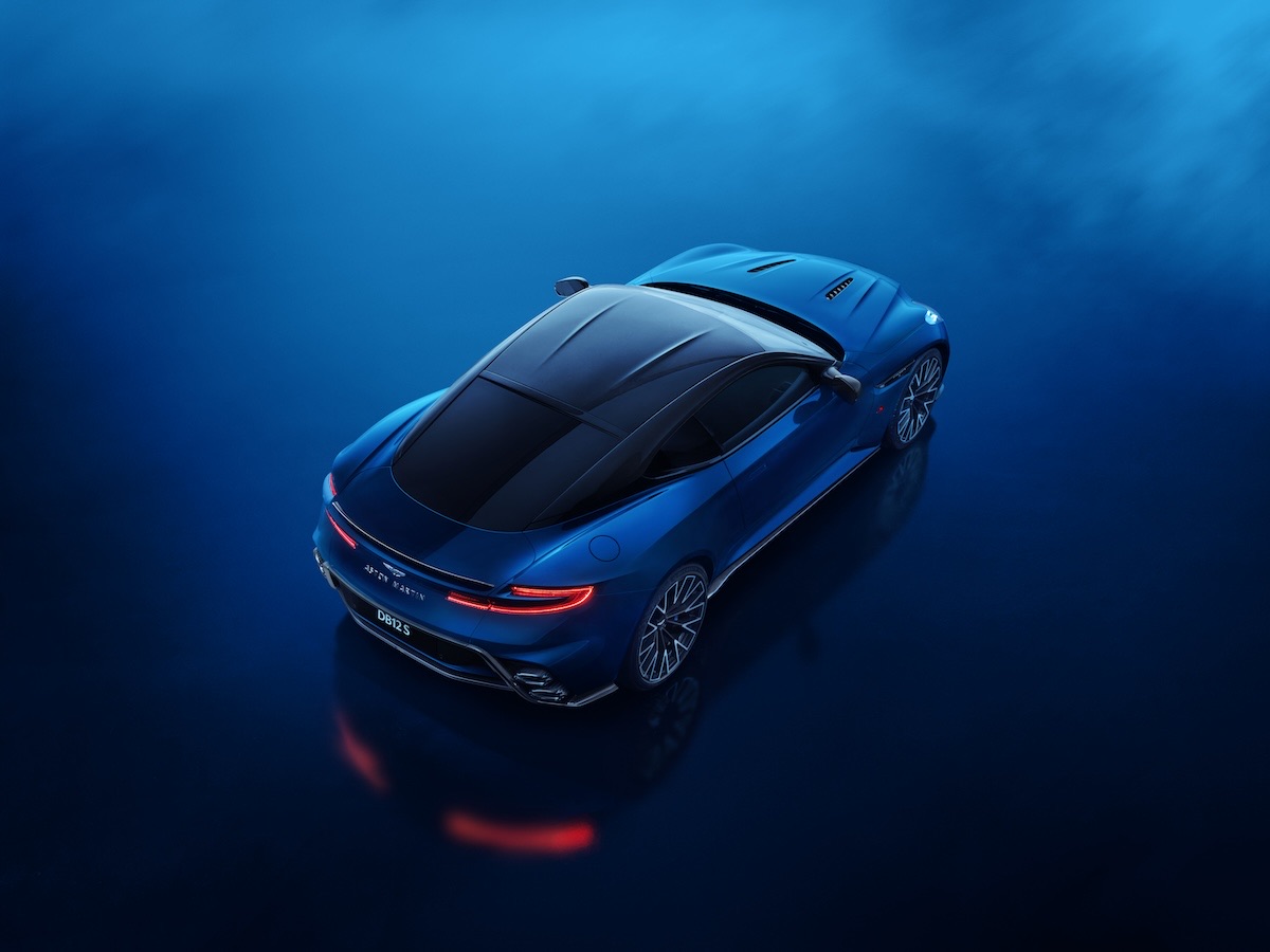 Aston Martin DB12 S Luxusauto