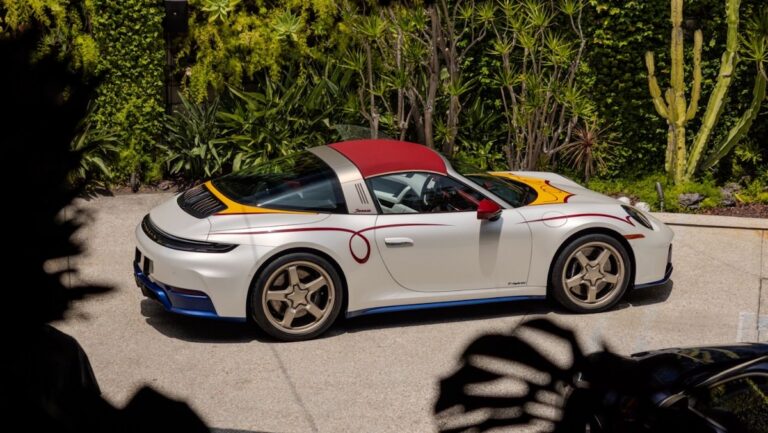 Porsche 911 Toy Story 5 Sondermodell Jessie